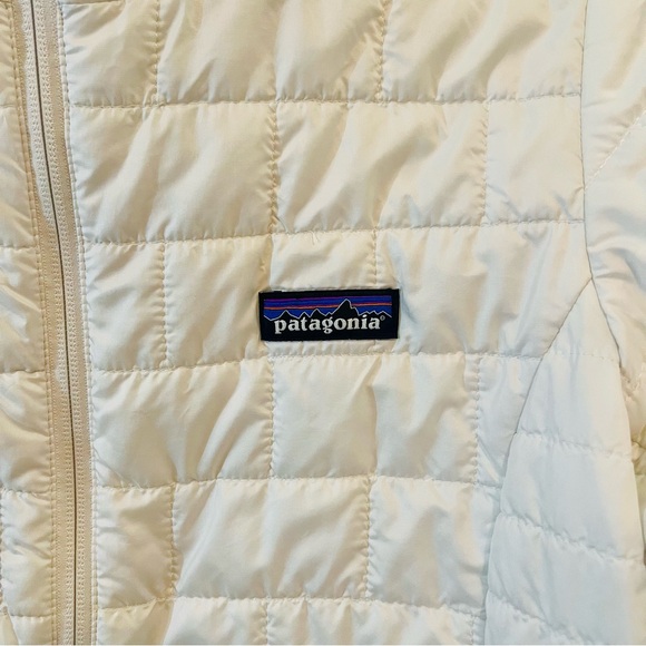 Patagonia White Quilted Lightweight Puffer Jacket NWOT - Picture 4 of 5